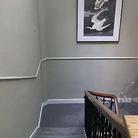 West End Townhouse * Edinburgh