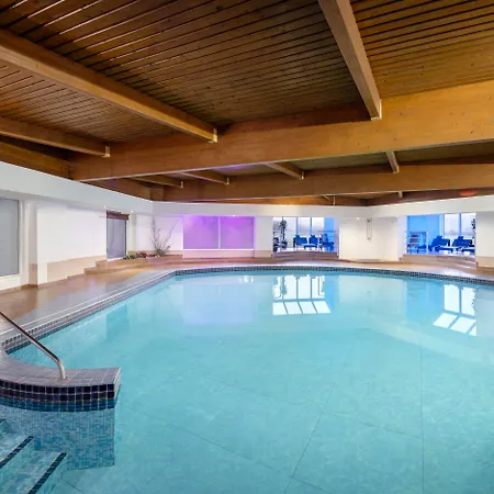 Delta By Marriott 4*