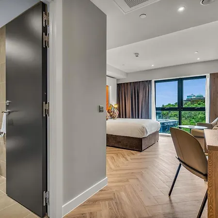 Lejlighedshotel Roomzzz