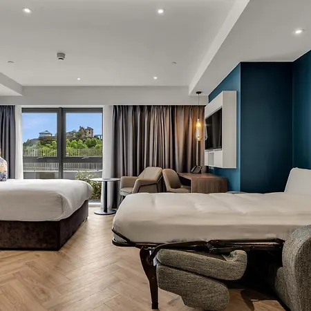 Apartahotel Roomzzz