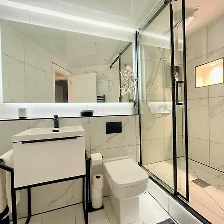 Stylish, And Cosy 1bd Nr Canongate *