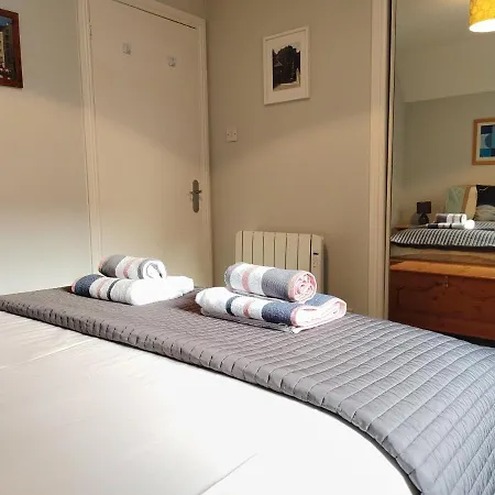 Apartment Amazing Apartments: Dorset Place - Free Parking *
