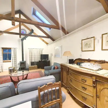 2-bedroom With Parking - Ground Floor *