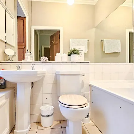 Unique New Town Near Princes Street Apartamento *