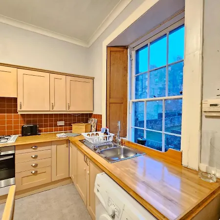 Unique New Town Near Princes Street Apartamento