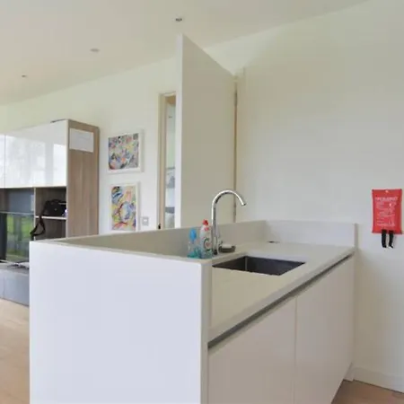 The Simpson - Luxury 2 Bed - Private Parking 아파트