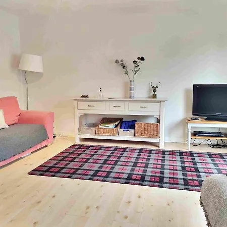 Apartment Amazing - Whyte Place - By Arthur's Seat Edinburgh