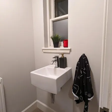Apartamento 2 Bedroom Luxury At The Heart Of The Edimburgo