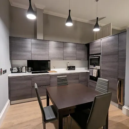 2 Bedroom Luxury At The Heart Of The *