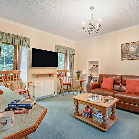 2 Bed In 53898 Hébergement de vacances *