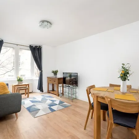 Cosy 1 Bedroom In The West End *