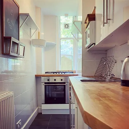 Διαμέρισμα Garden Flat *