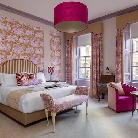 Eleven Stafford Street Townhouse (adults Only) 호텔 4*