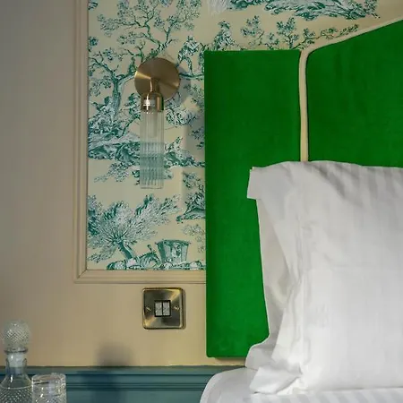 호텔 Eleven Stafford Street Townhouse (adults Only) 4*