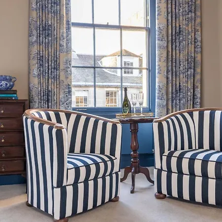 호텔 Eleven Stafford Street Townhouse (adults Only) 4*