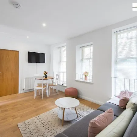 Lady Wynd - 1 Bed Apartment