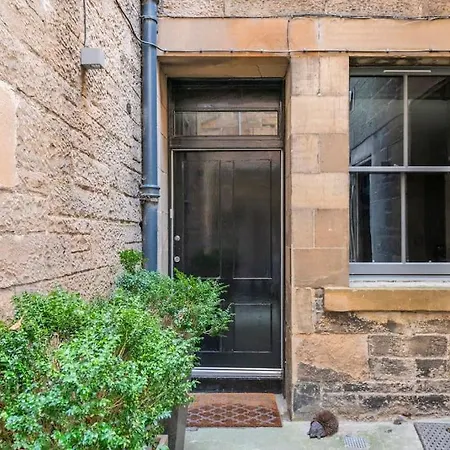 Apartamento Immaculate 3 Bed With Private Entrance In Inverleith *