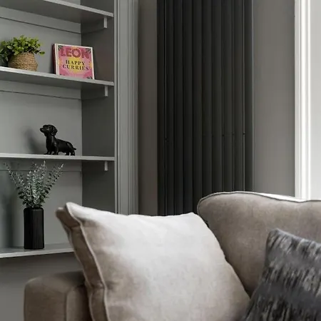 Spectacular View Centre Haven Апартаменты *