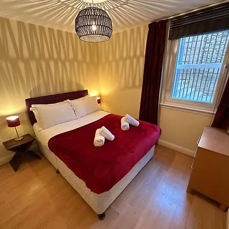 Castle Wynd Old Town *