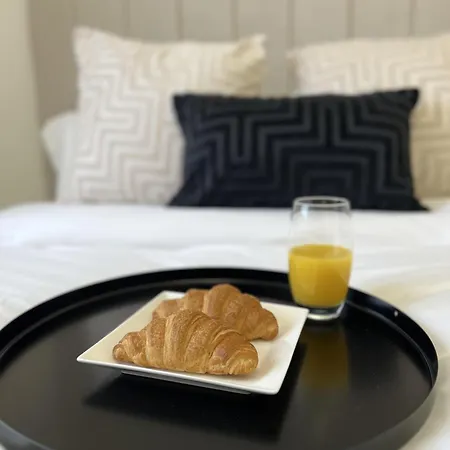 Modern 2 Bedroom In Free Parking Nyaraló