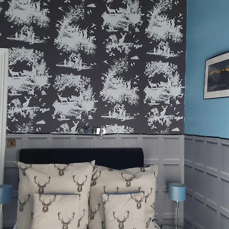 Πανσιόν East Claremont 4*