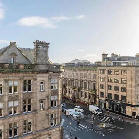 Righ Residences - George Street * Edinburgh