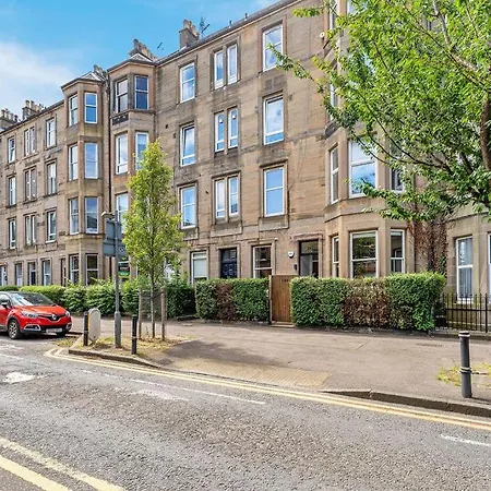 Elegant 3bed-central -by Homes Appartement *