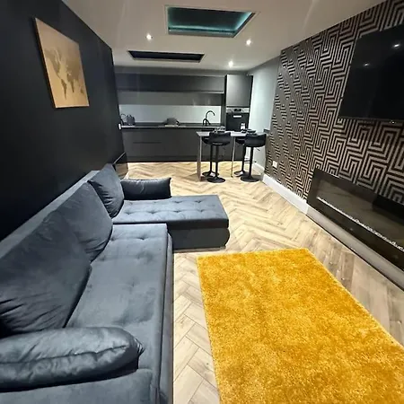 Murrayfield Stadium Basement ,murieston -3 Bed 3 Bath Эдинбург