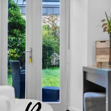 דירה Clichy Ground Floor 1br-1 Ba, Shared Garden Access By Bonjour Residences *