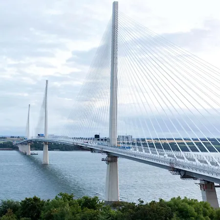 Doubletree By Hilton Edinburgh - Queensferry Crossing Hotel 4*