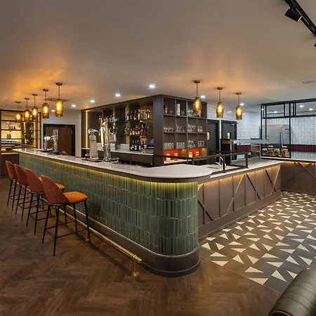 Four Points By Sheraton Hotel