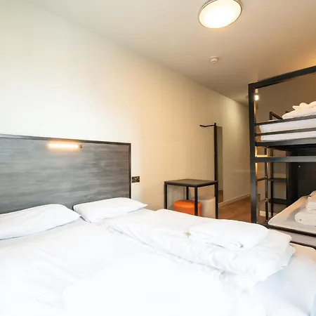 Hostel A&o *