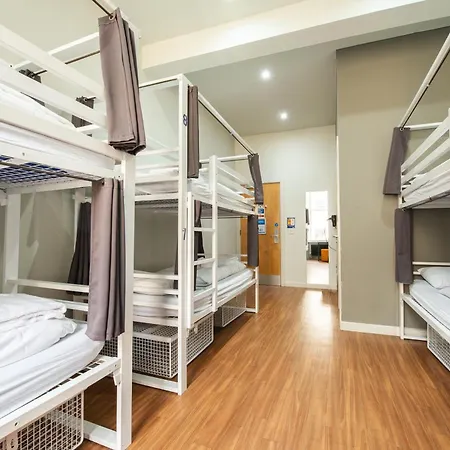 Hostel A&o *