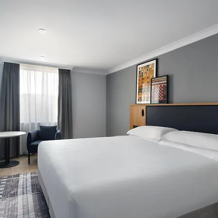 Marriott Holyrood Hotel