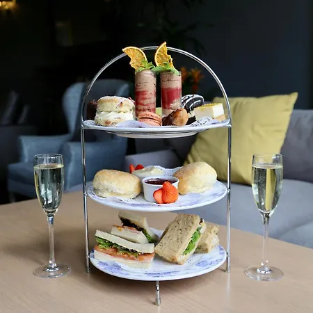 Old Waverley Hotel 3*