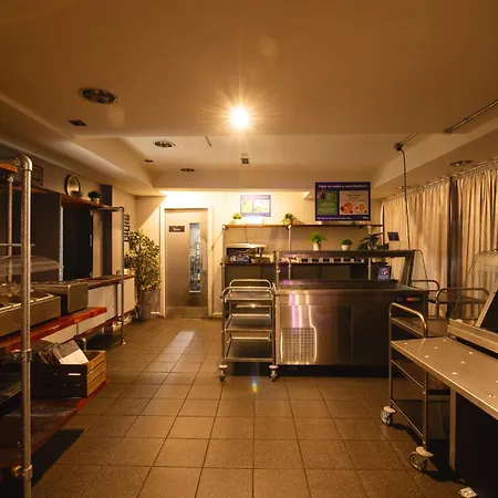 Hostel A&o *