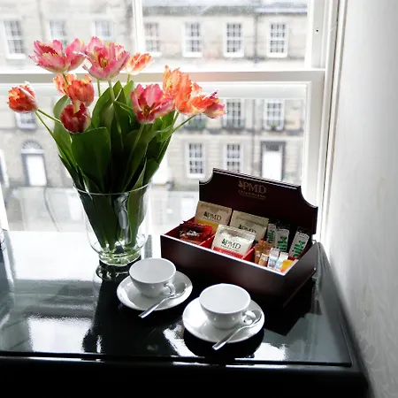 Hotell Nira Caledonia