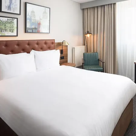 Four Points By Sheraton Hotel