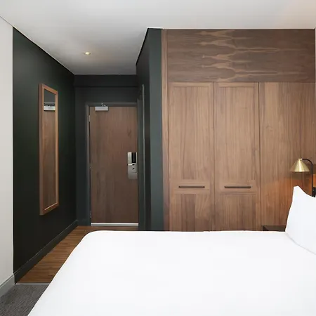 Four Points By Sheraton Edinburgh