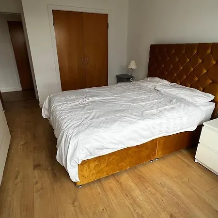 Spacious Penthouse Apartment