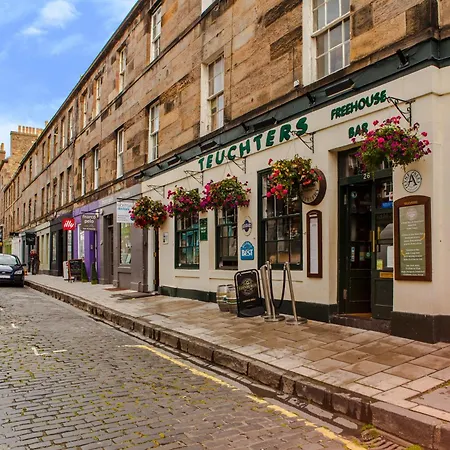 Luxury Apartment, Stafford Street * Edinburgh