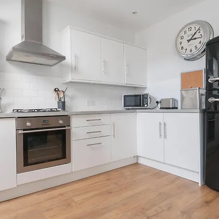 High Street Apartment Edinburgh