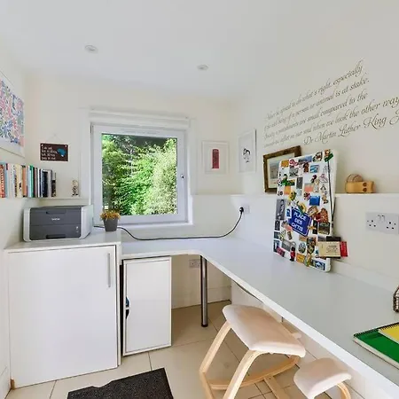 Guestready - Lovely & Overlooking Castle