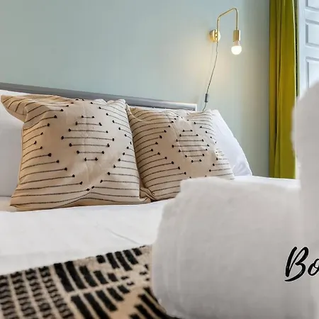 Monge Old Town 2br-1ba, Near Royal Mile By Bonjour Residences * Edinburgh