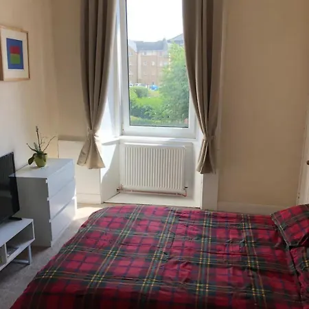 Cosy, Large Double In A Shared Flat Penzion Edinburgh