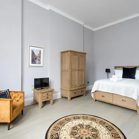 Modern George Street Sleeping 2 Appartement *
