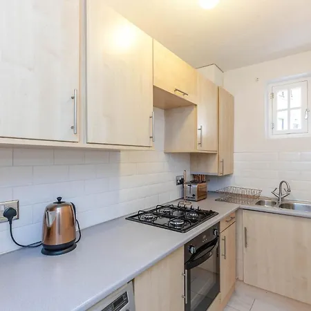 The Well Court Apartment Edinburgh