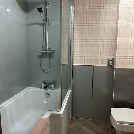 Hotell Eliza House 3*