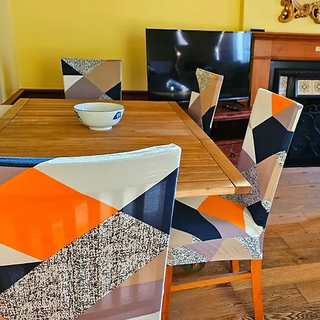 Georgian 2 Bedroom Apartment