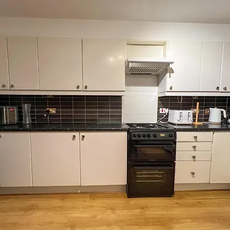 2br Flat Historic Centre Sleeps 5 אדינבורו